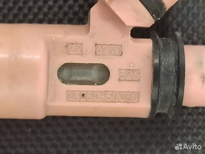 Форсунка топливная Lexus