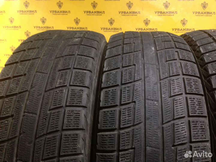 Yokohama Ice Guard IG30 215/60 R17 96Q