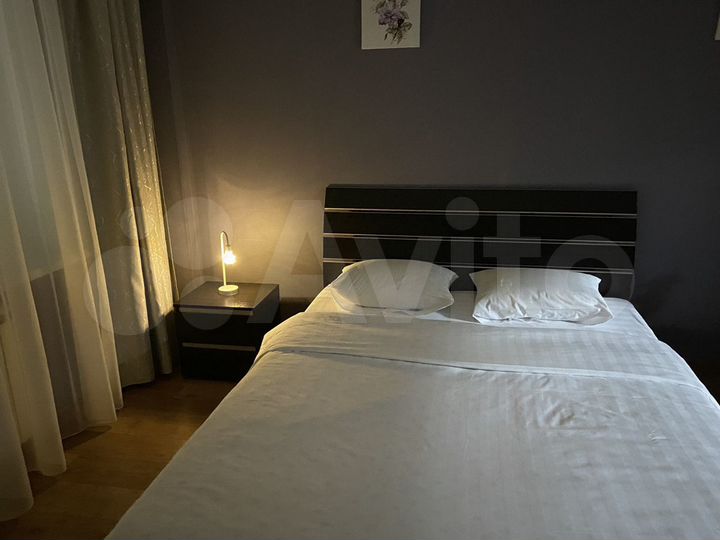 2-к. квартира, 65 м², 3/9 эт.