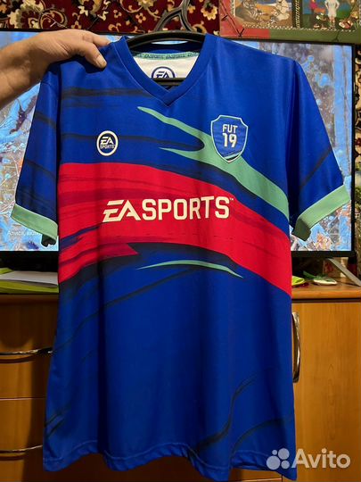 Футболка FIFA 19