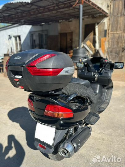 Suzuki Skywave 650