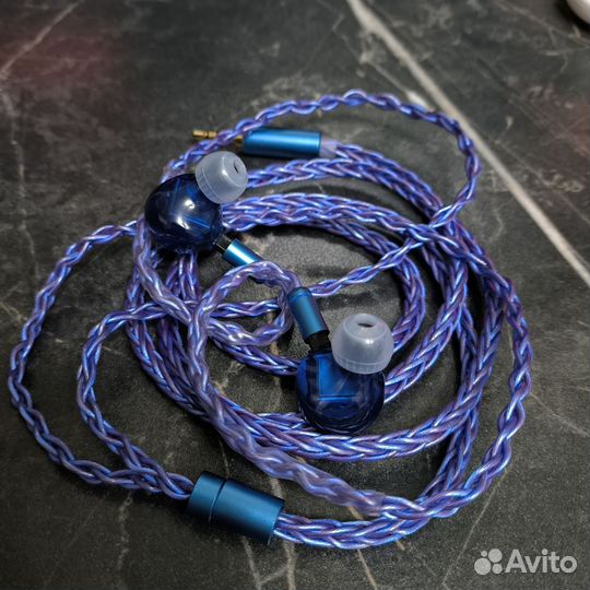 Kinera celest pandamon 2.0 + синий кабель