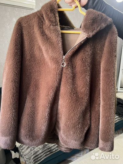 Искусственная шуба под норку с капюшоном