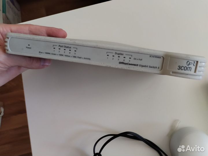 Коммутатор 3com 5 портов 1гбит
