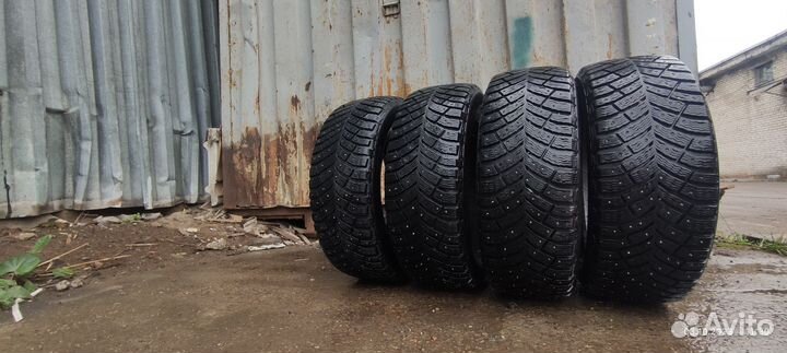 Michelin X-Ice North 4 205/55 R16