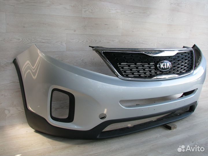 Kia Sorento Бампер передний
