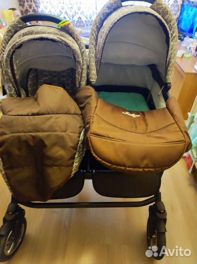 Коляска для двойни или погодок