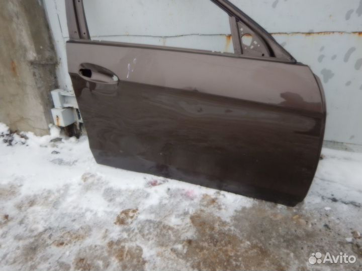 Дверь передняя правая Mercedes Benz E-Klasse W212
