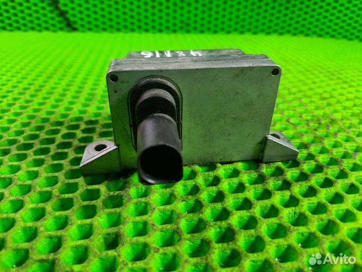 Датчик ускорения Volkswagen Touareg