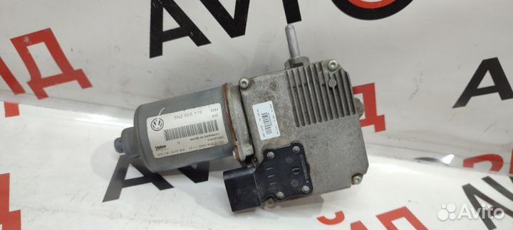 Мотор стеклоочистителя Volkswagen Tiguan 5N2 CAW