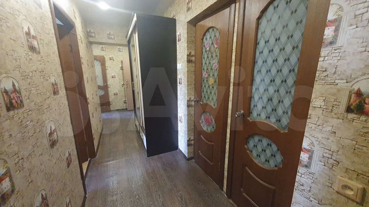 2-к. квартира, 56 м², 2/5 эт.