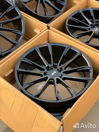 Диски DUB Clout 24x10 6x139.7 Cadillac Escalade