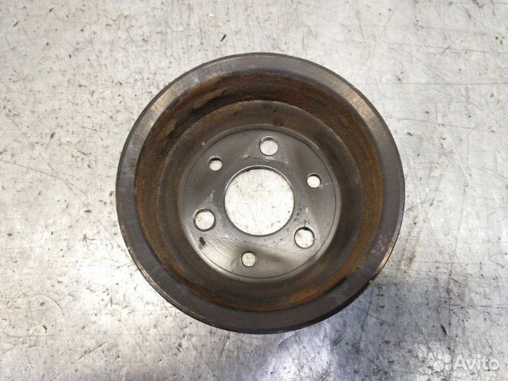 Шкив водяного насоса (помпы) Ford Focus 3 хетчбэк