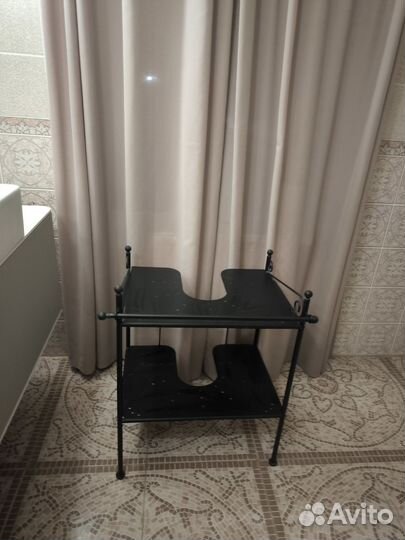 Этажерка под раковину