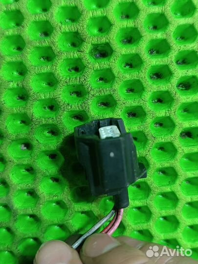 Разъем Nissan Primera