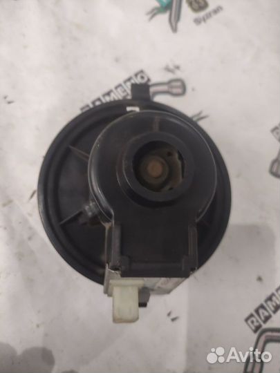 Мотор отопителя Volkswagen Golf 2