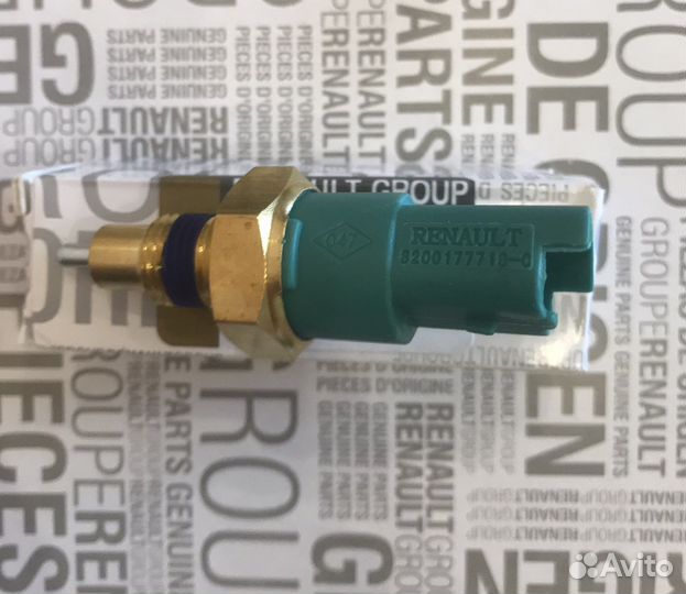 Датчик заднего хода Рено Ларгус Веста Дастер Хрей