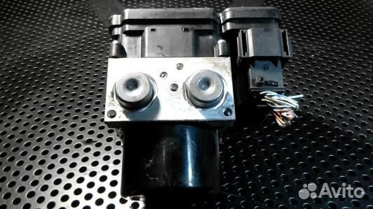 Блок ABS land rover freelander 2 (73X17KW01)