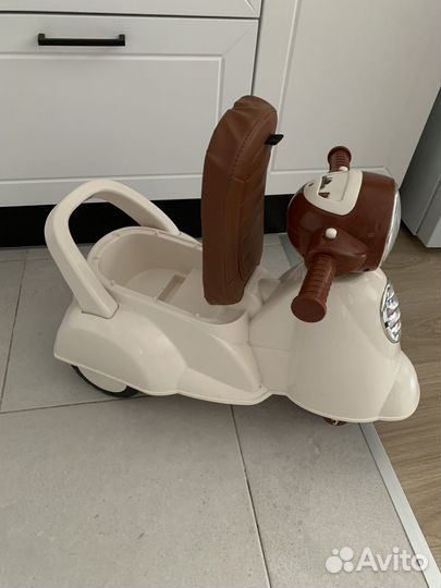 Детский мопед