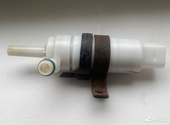 Моторчик насос омывателя Hyundai Genesis Kia