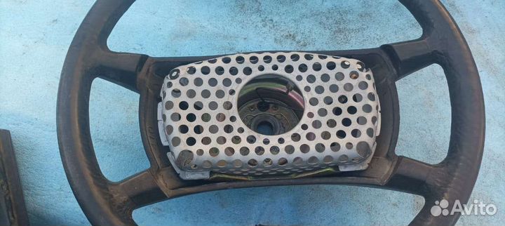 Руль Мерседес w124