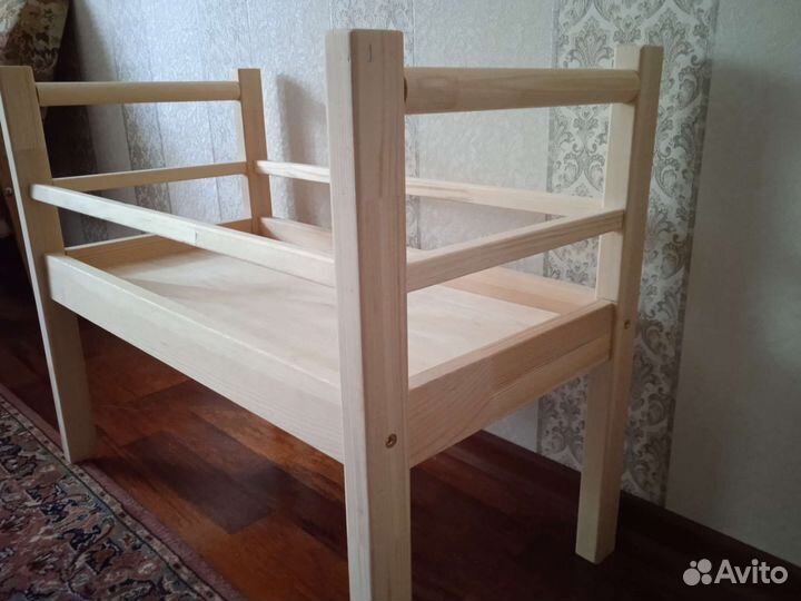 Кроватка для кукол