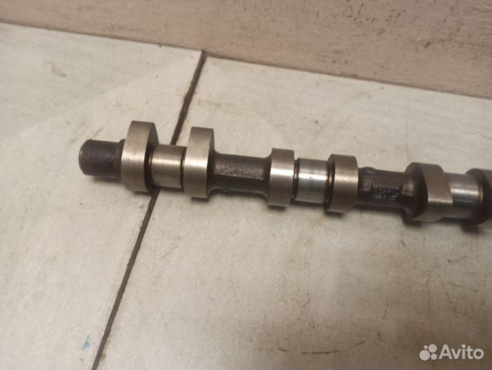 Распредвал впускной