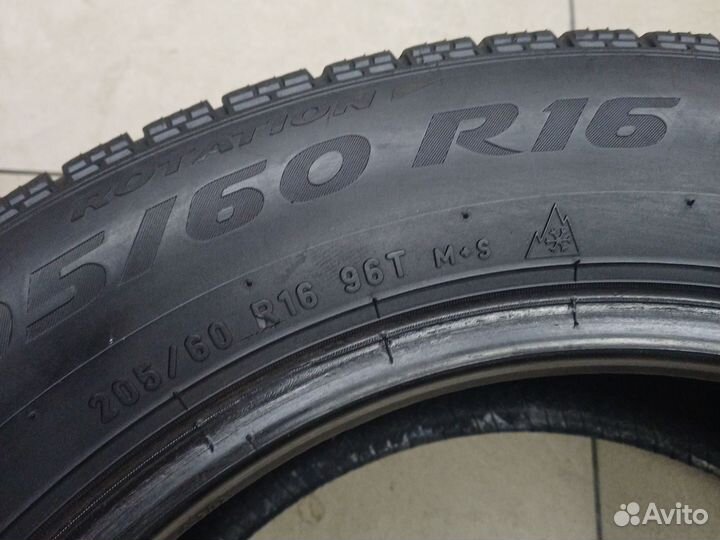 Pirelli Ice Zero FR 205/55 R16 96T