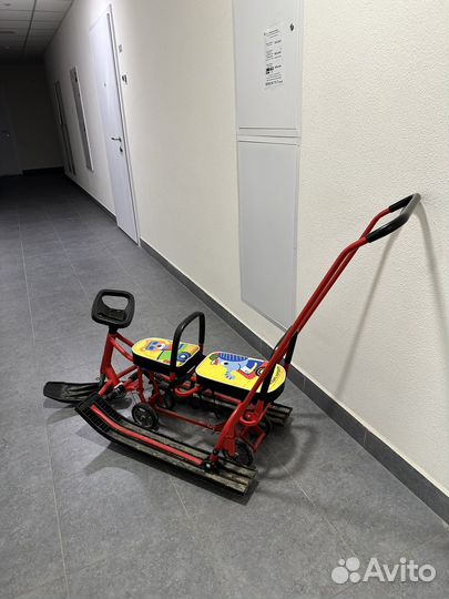 Санки двухместные с колесами