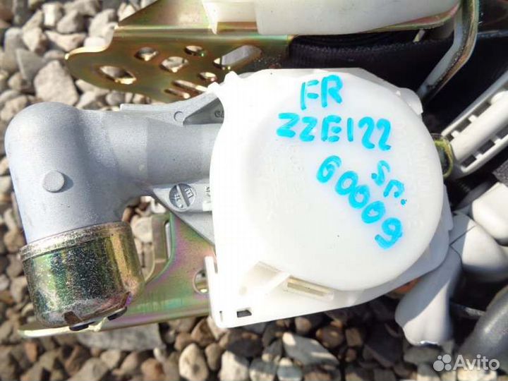 Ремень безопасности передний Toyota Corolla Spacio