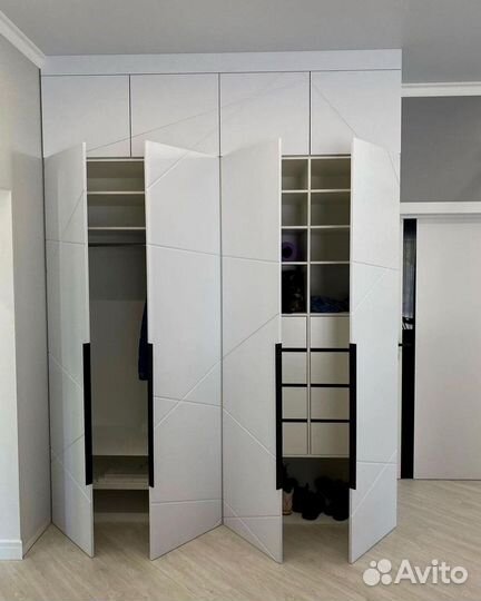 Шкаф с фрезеровкой