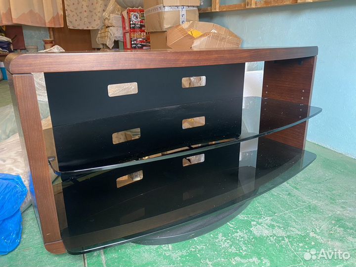 Подставка под телевизор DBI Valera 9724