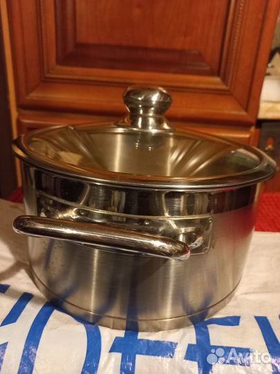 Нержавейка* Кастрюля Gipfel,подносы и прочее