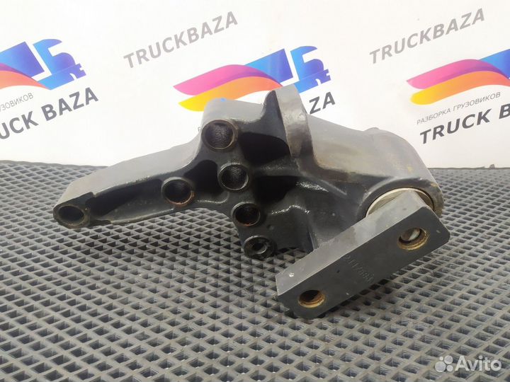 Кронштейн рессоры правый