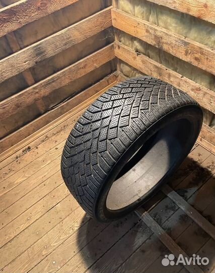 Continental ContiVikingContact 7 235/35 R19