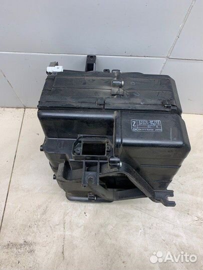 Радиатор кондиционера салона Nissan Liberty QR20