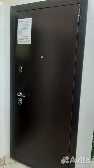 Дверь Входная Утепленная в Квартиру. 3 Контура