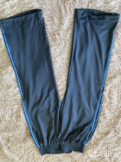 Женский спортивный костюм adidas