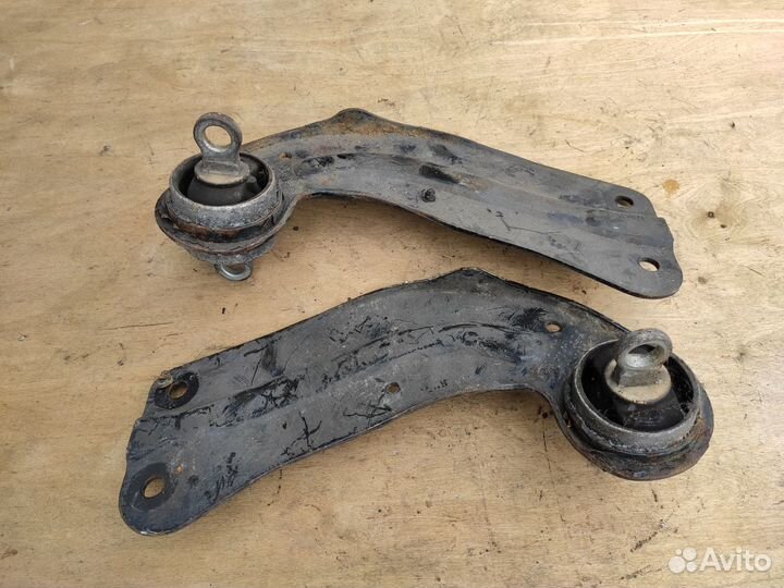 Рычаг подвески задний продольный на Opel Insignia