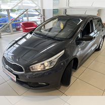 Kia Ceed 1.6 MT, 2015, 160 000 км, с пробегом, цена 910 000 руб.