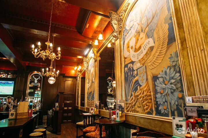 Картина в интерьере, роспись кальянной