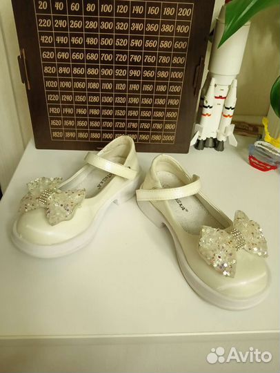 Туфли для девочки 29р