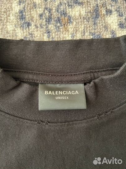 Футболка Balenciaga