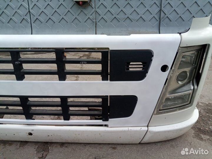 Бампер передний для Volvo Fh12 2005