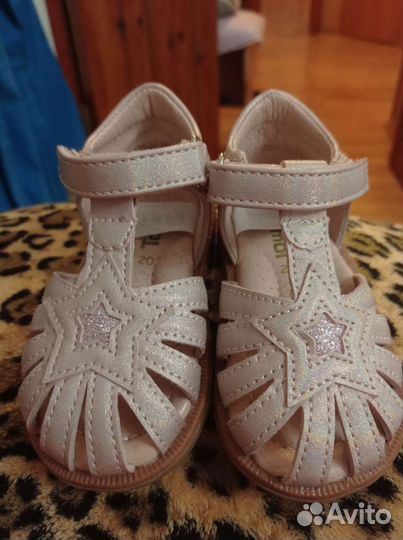 Сандали детские для девочек