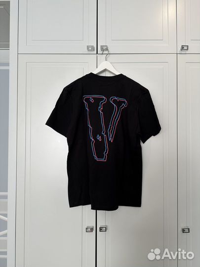 Vlone friends tee