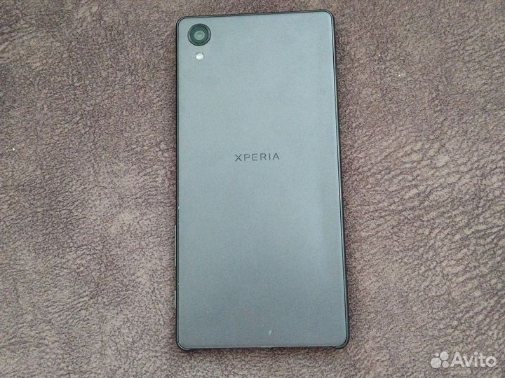 Sony Xperia X, 3/32 ГБ