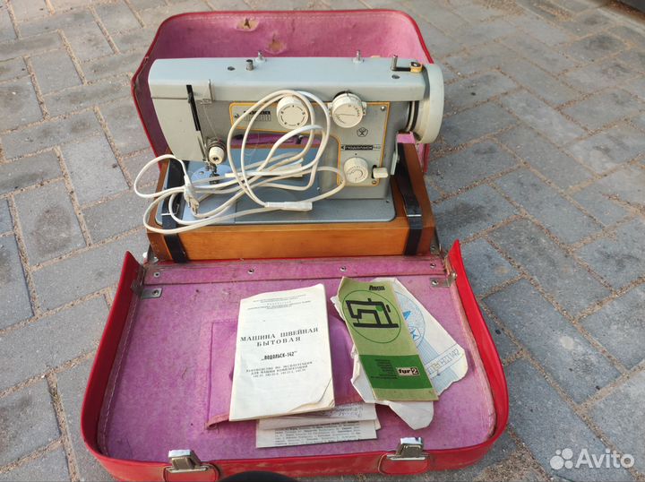 Швейная машинка подольск 142