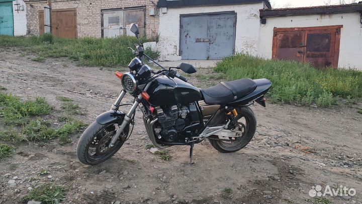 Продам Yamaha xjr400 в хорошем тех состоянии
