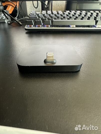 Док станция для iPhone
